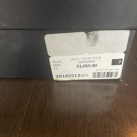 Eyecatcher!Gucci Jerry cage sandal 9/10 condition only signs of wear are on sole - Picture 3 of 3